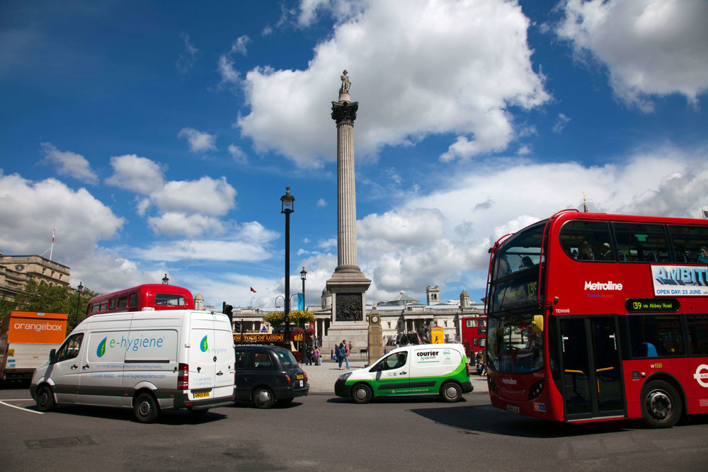Improved environmental management through consolidated deliveries and servicing