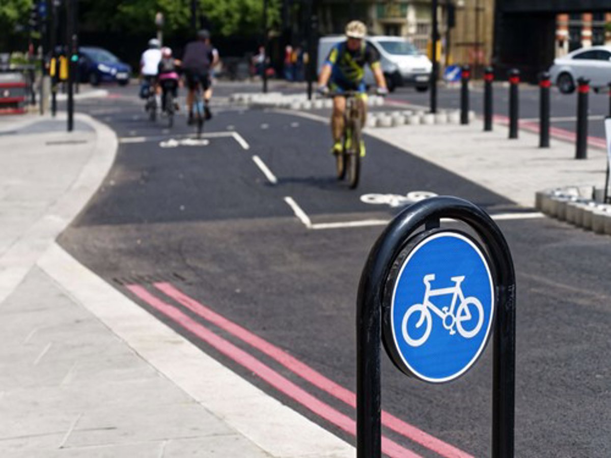 transport Planning 2 healthy streets image-1 | Mayer Brown