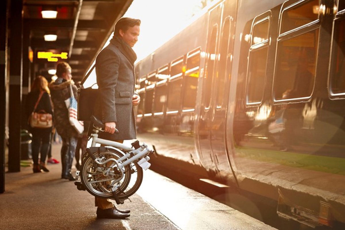 Transport planning 1Man on Station | Mayer Brown